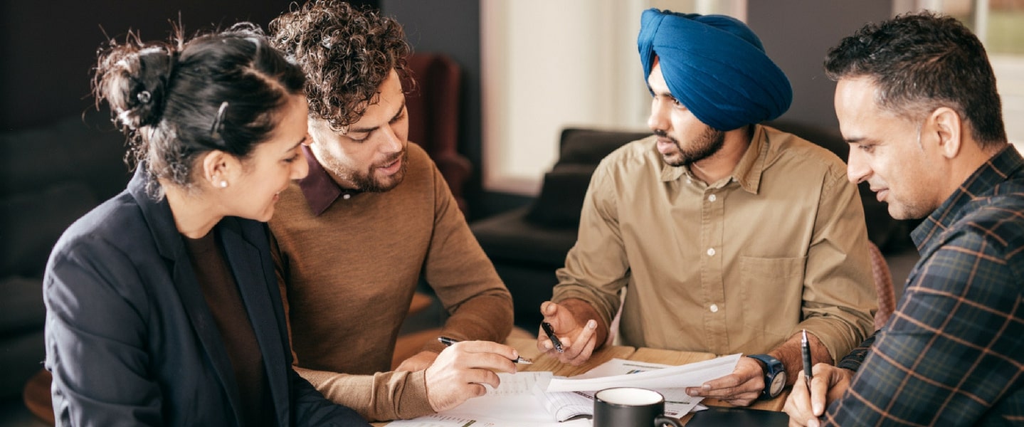 debt-recovery-communication-colleagues-talking